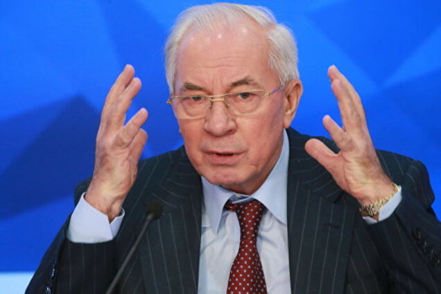 Микола Азаров