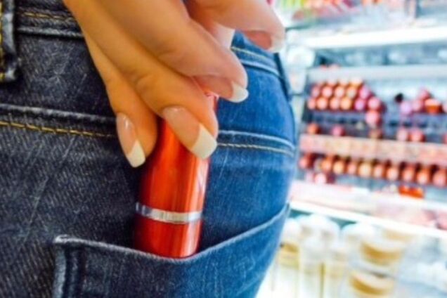 В Запорожской области осудили восьмиклассницу, обворовавшую два магазина