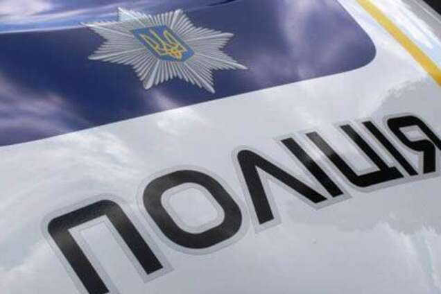 В Киеве полицейский напал с ножом на ребенка: появились новые детали преступления