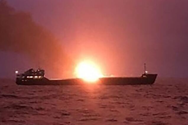 Новости Крымнаша. Одних освободителей и полицаев в детстве я уже пережил. Надеюсь, и этих переживу