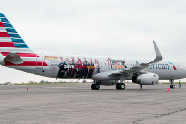 Невыносимо воняло: семью с ребенком выгнали из самолета