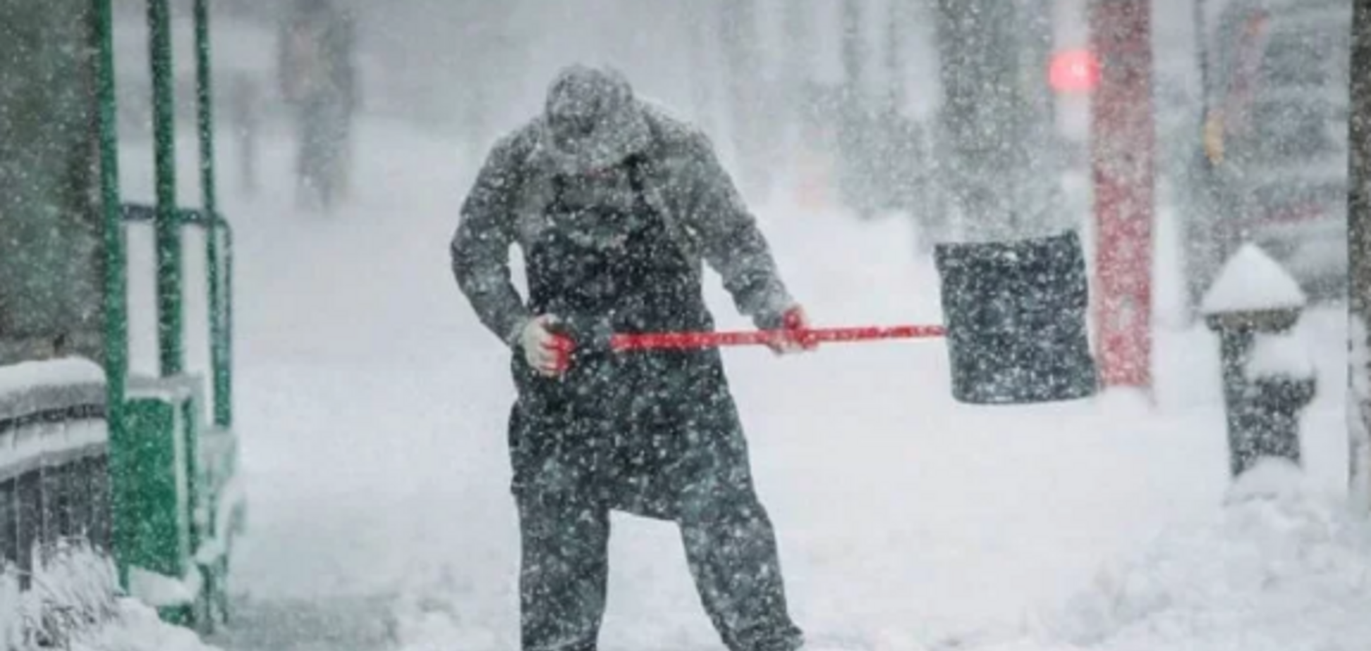 Выпадет 15 см: синоптики предупредили о новой снежной буре в Украине