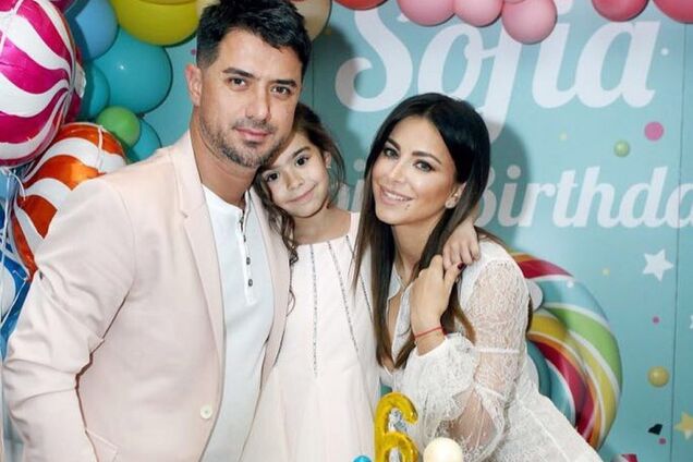 Ани Лорак развелась: с кем останется дочь звезды