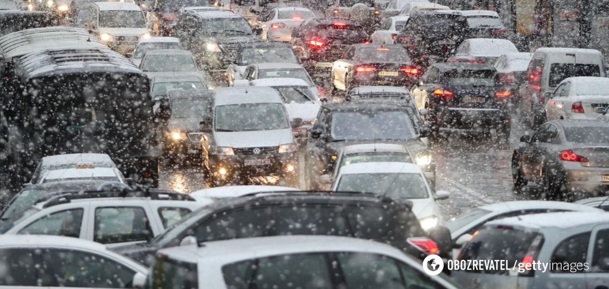 Киев накрыла непогода: город застыл в пробках. Карта 'красных' зон