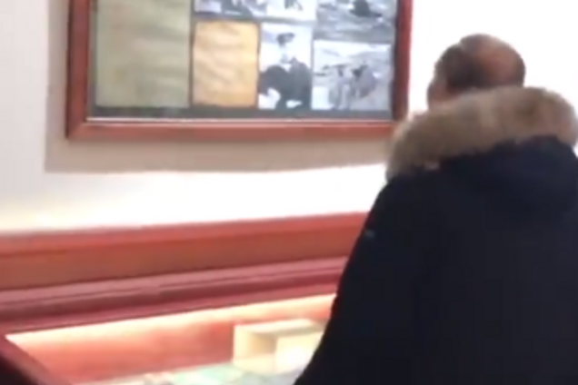 ''Сын лейтенанта Шмидта'': Путин разозлил россиян ''фактом'' из биографии