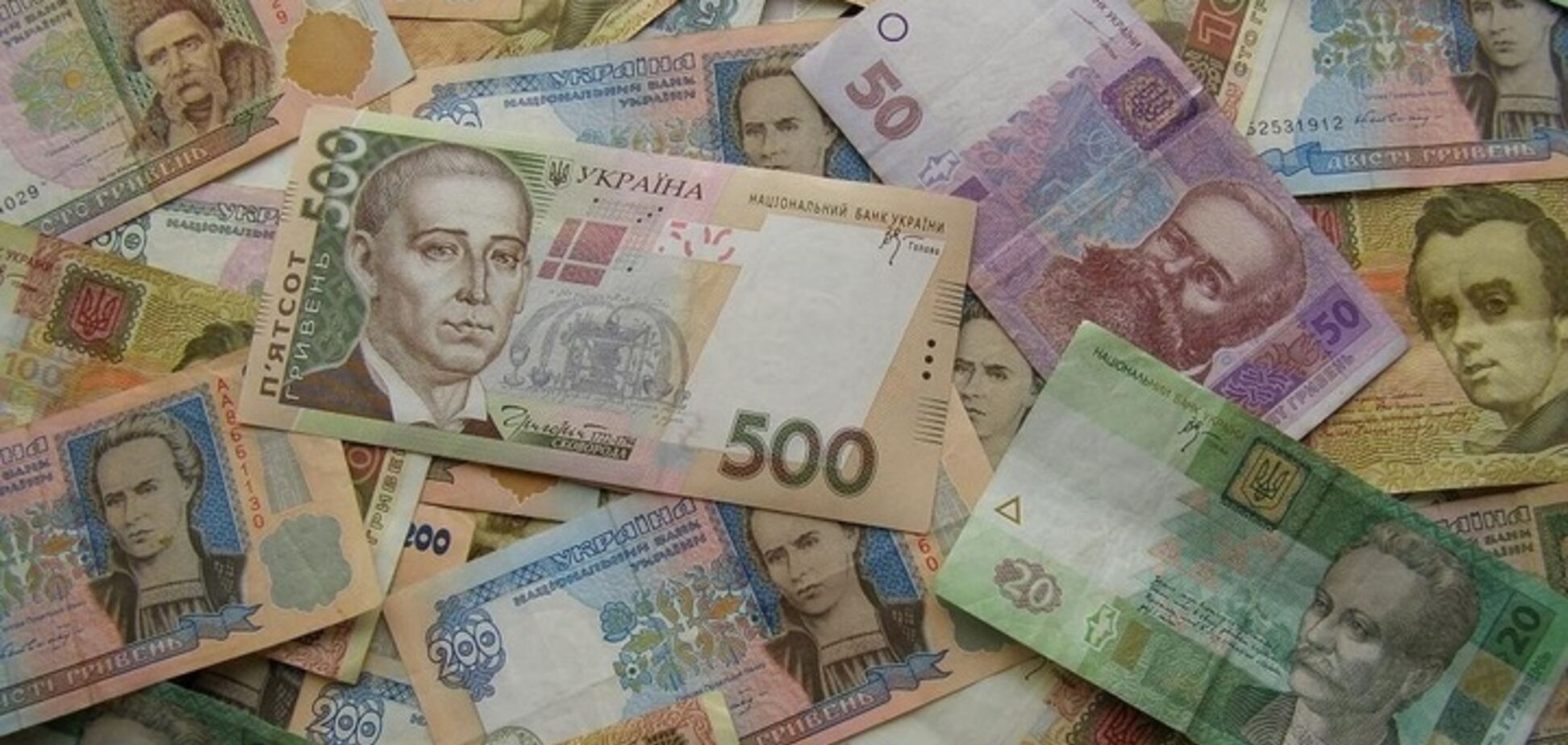 Безробітним українцям можуть платити по 7 тисяч у місяць: що для цього потрібно
