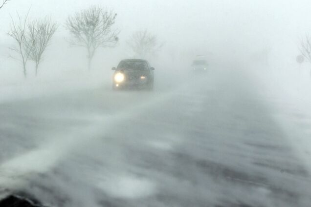 Сильний шторм і 20 см снігу: рятувальники попередили про погодну небезпеку 6 областей України