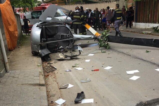 Моторошний момент авіакатастрофи в Бразилії потрапив на відео