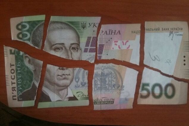 В Украине рваные гривни будут обменивать по новым правилам: что надо знать