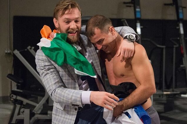 Скандальний росіянин з команди МакГрегора може провести бій у Києві