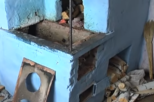 ''Запихал ребенка живым в печь'': в России показали жуткое видео из дома, где зверски убили годовалого мальчика