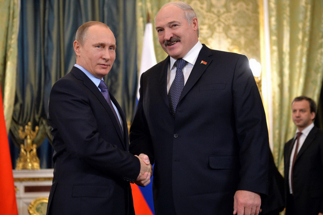 ''Щось пішло не так'': Цимбалюк пояснив, як Лукашенко загнав Білорусь у пастку Росії