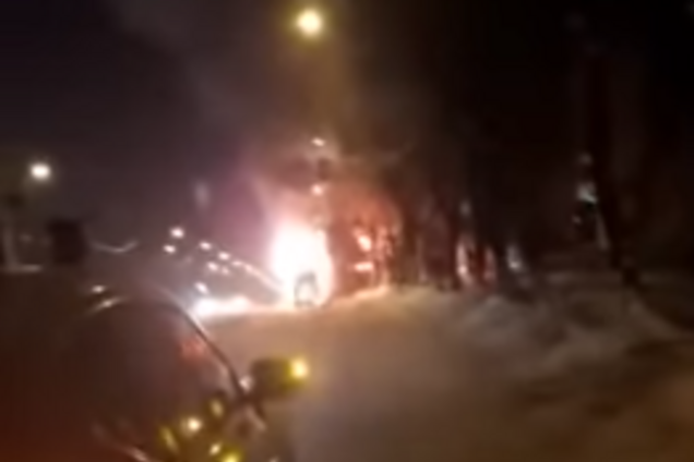 ''Люди валяються горілі!'' У мережі спливло нове відео з вибухом ''начиненої'' маршрутки у Магнітогорську