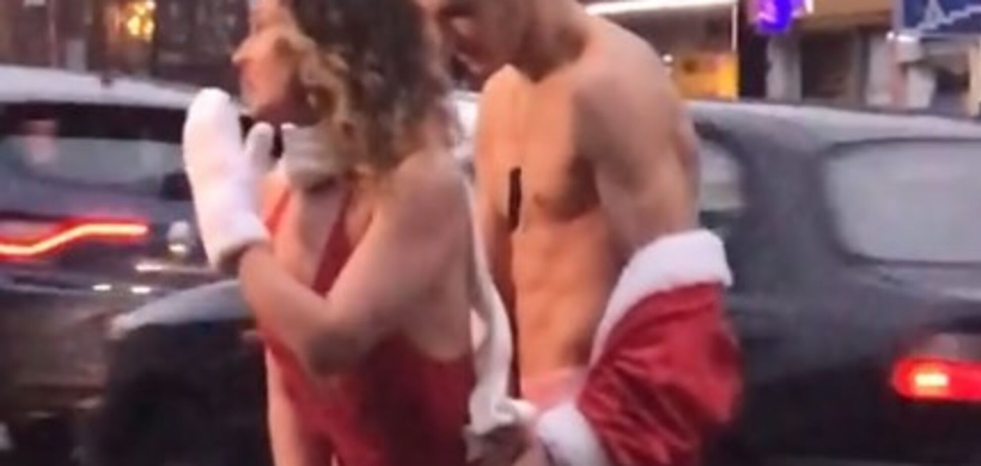 Відома спортивна журналістка ''зайнялася сексом'' на вулицях Києва: гаряче відео