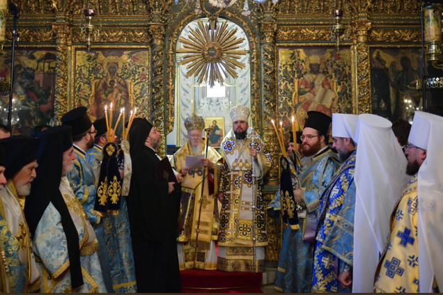 ''Десь на планеті згорів Ґундяєв'': українці радіють через Томос