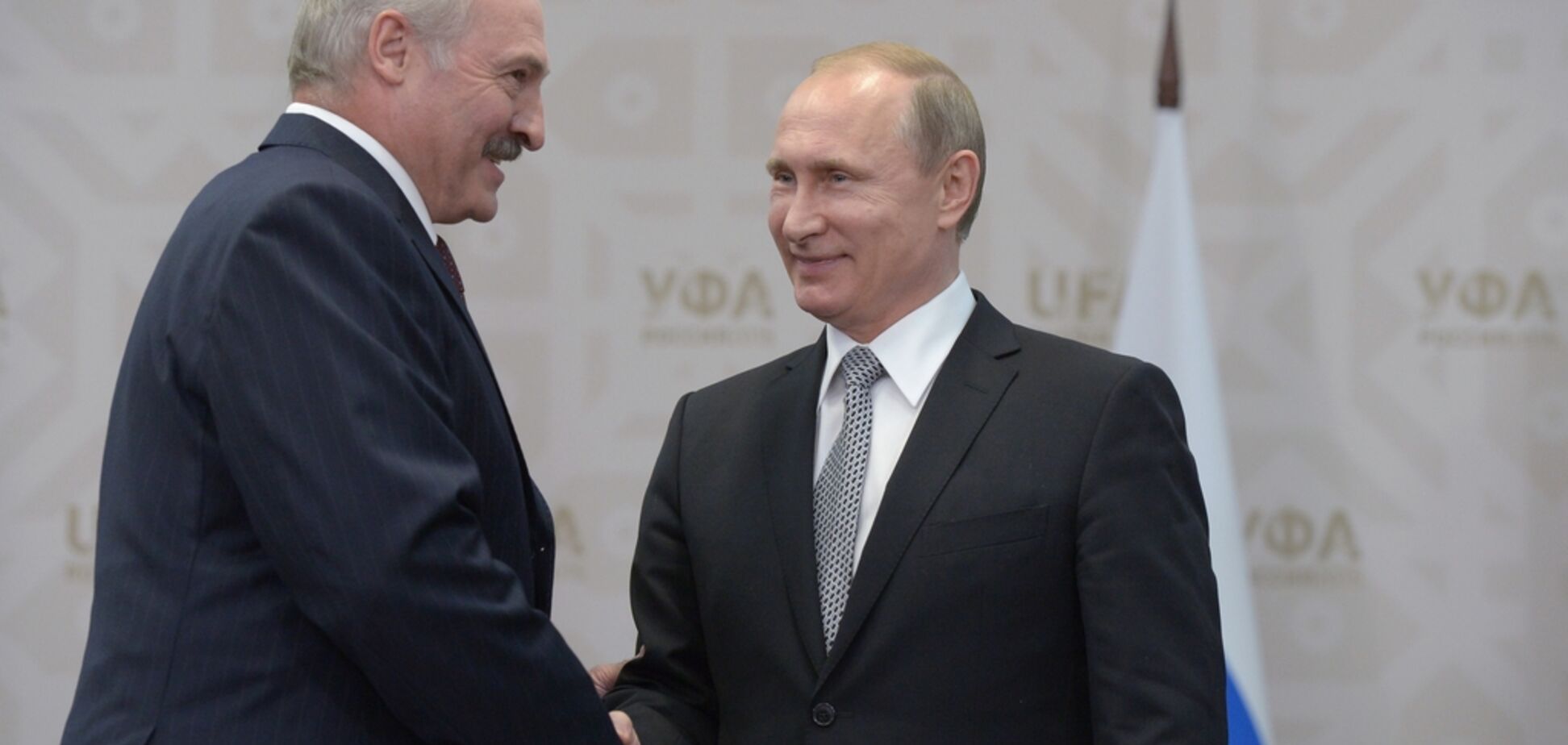У Путіна є план із ''захоплення'' Білорусі, допоможе підпис Єльцина — Bloomberg