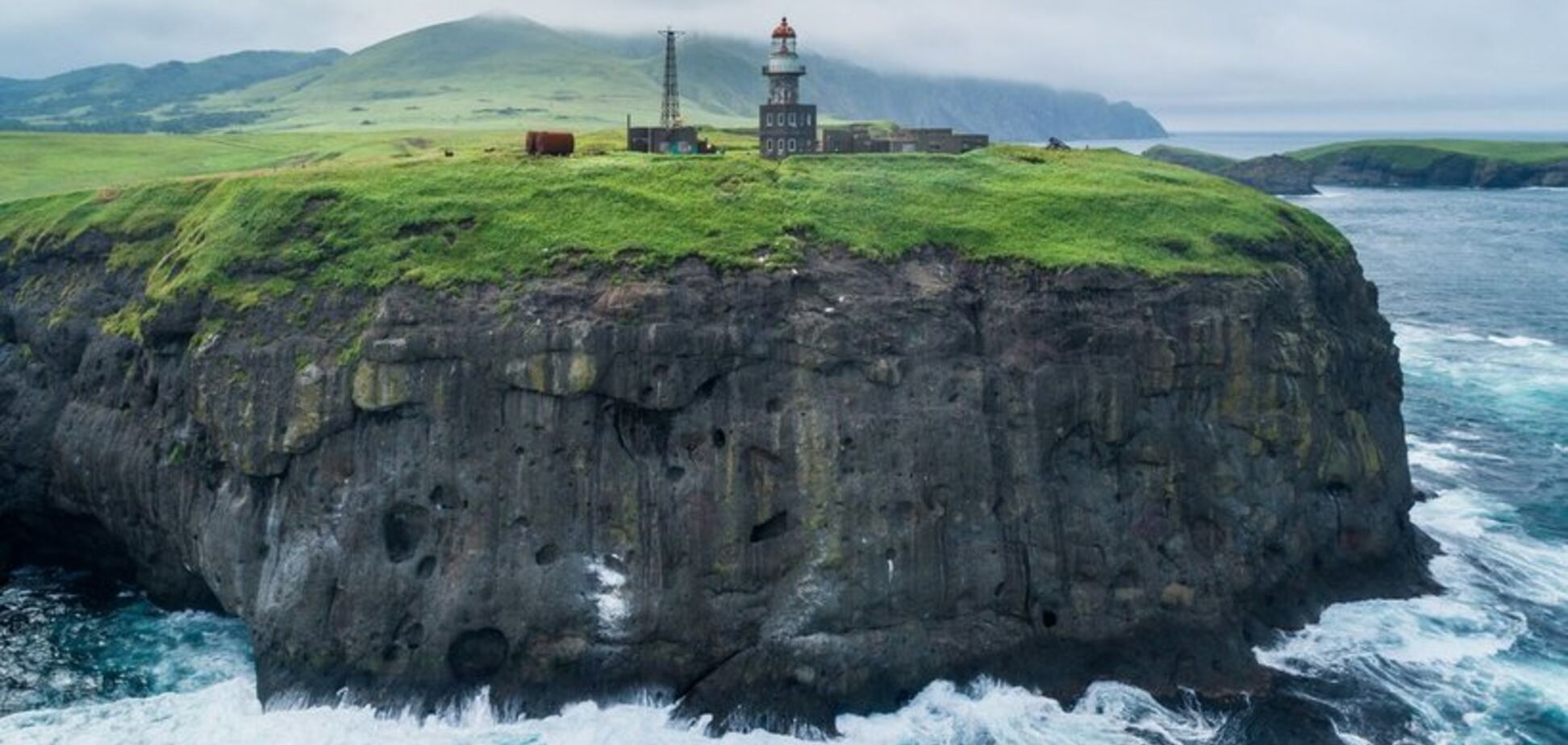 'Курилы наши!': отдаст ли Путин острова Японии