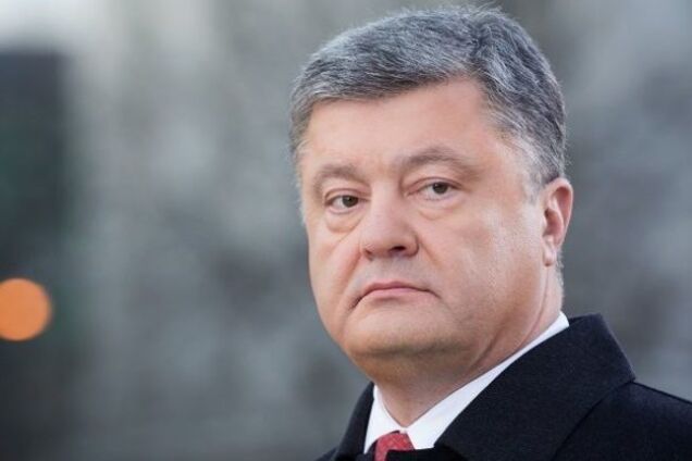 Журналист развенчал выдумку о ''пьяном Порошенко'': вскрылcя неприятный инцидент Журналист развенчал выдумку о ''пьяном Порошенко'': вскрылcя неприятный инцидент