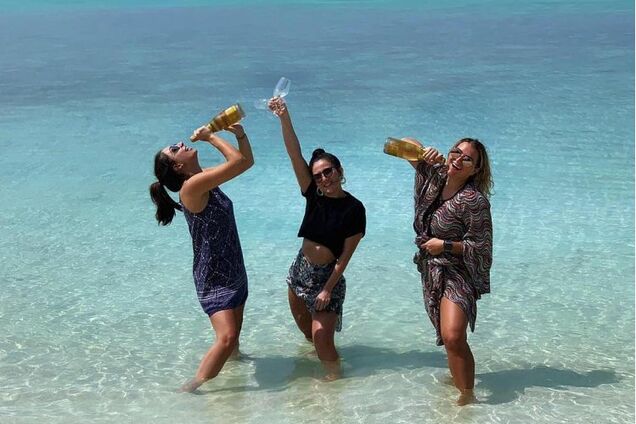 150 тысяч за день: дочь Абрамовича похвасталась роскошным отдыхом на островах