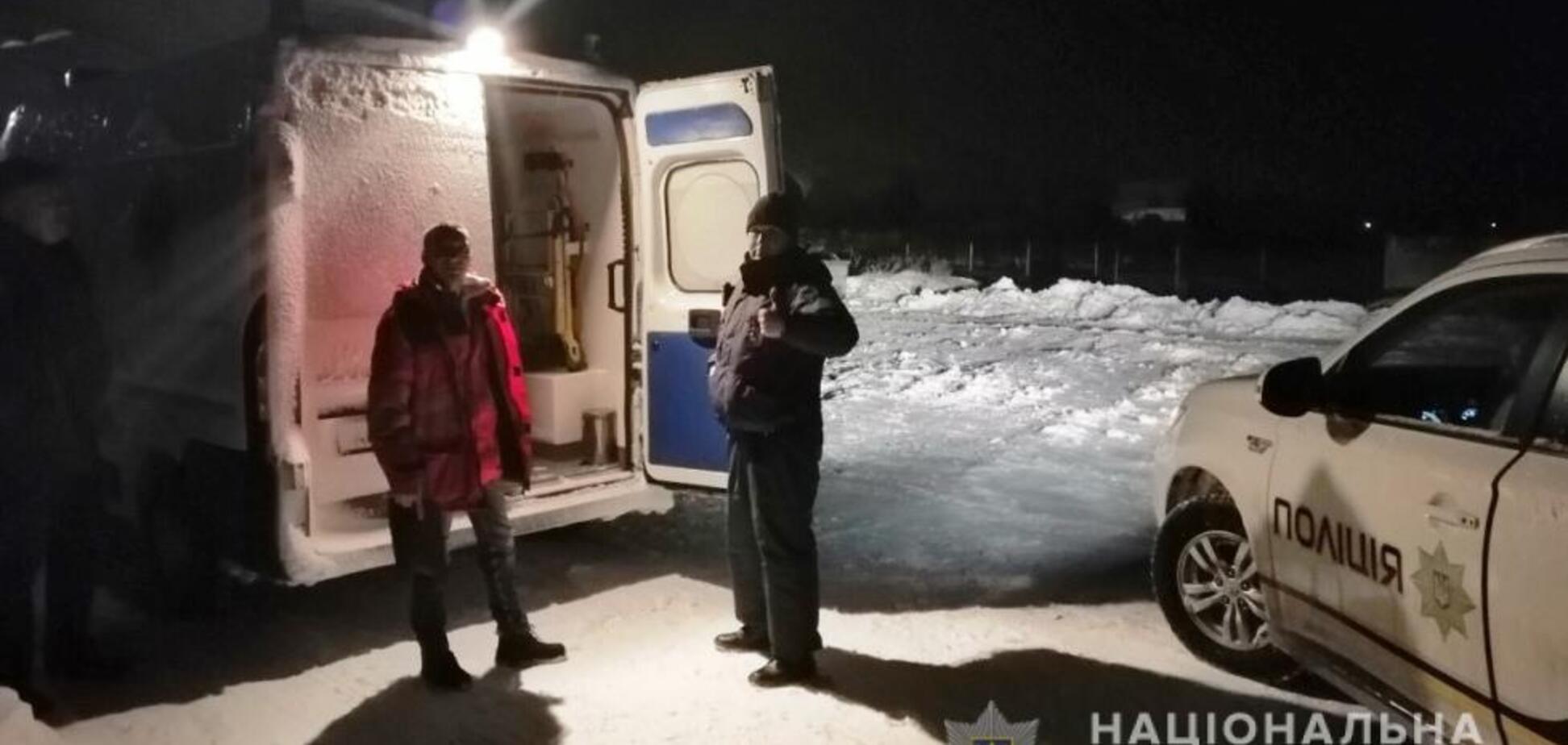 В Запорожской области полицейские экстренно доставили роженицу в больницу