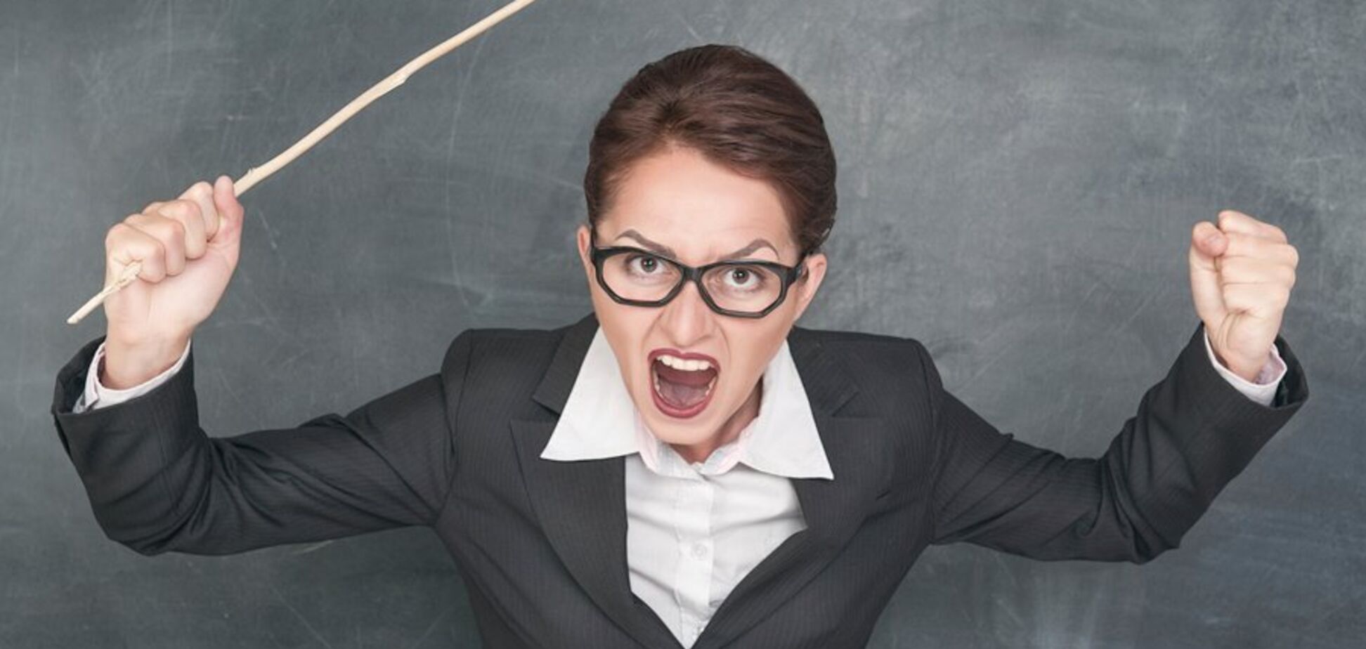 Издевалась над школьниками: история с учительницей из Каменского получила новый поворот