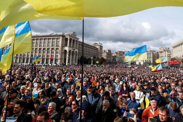 Долю України вирішують не маси розчарованих, а легіони воїнів
