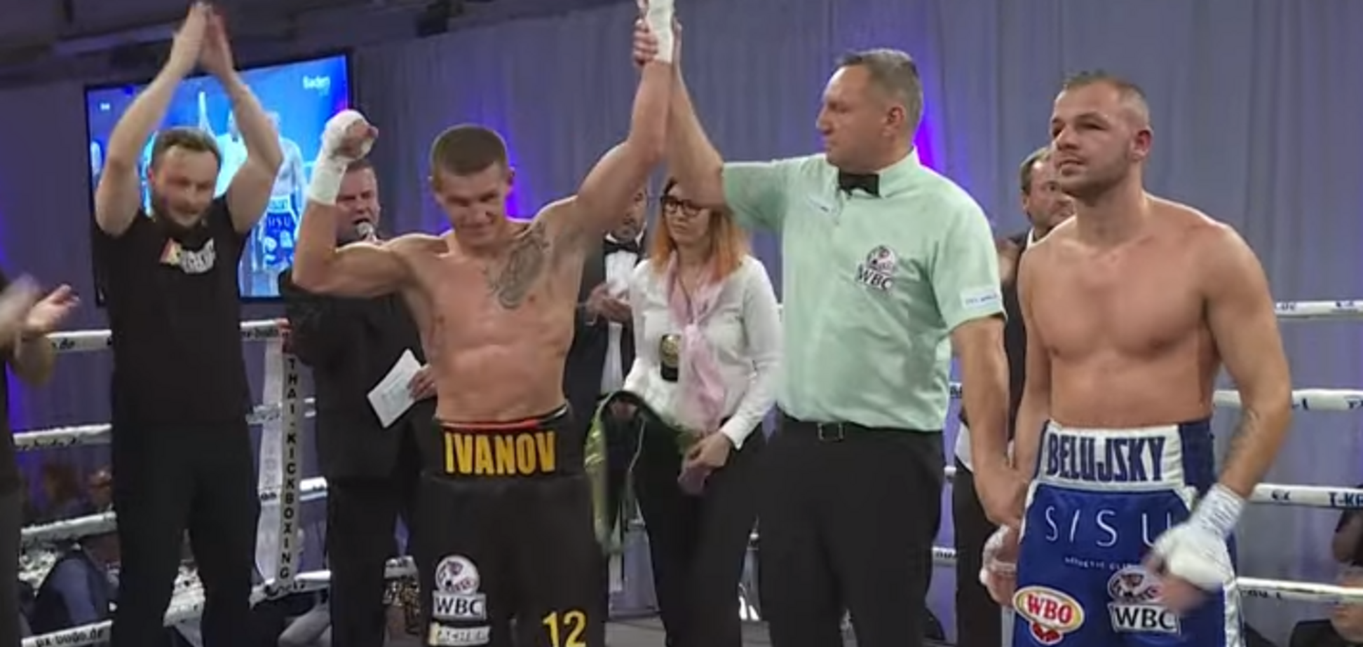 Украинский боксер нокаутом защитил титул чемпиона мира - опубликовано видео
