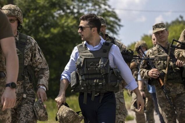 Зеленський поїде на Донбас на День захисника