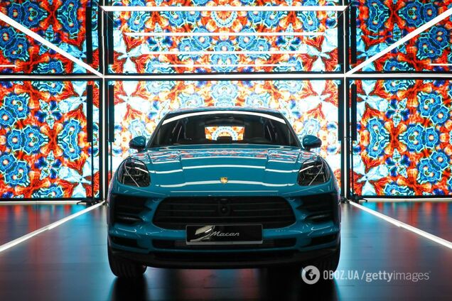 Porsche сделает легендарный спорткар электрическим: как это будет