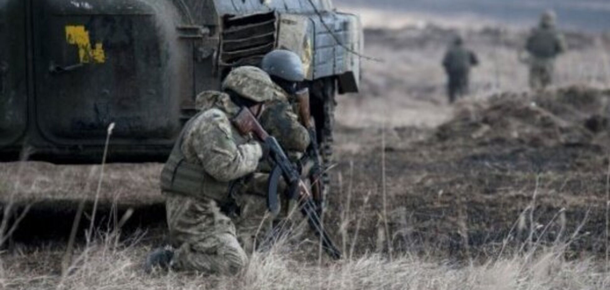 На Донбассе обострение: террористы атаковали участок отвода войск