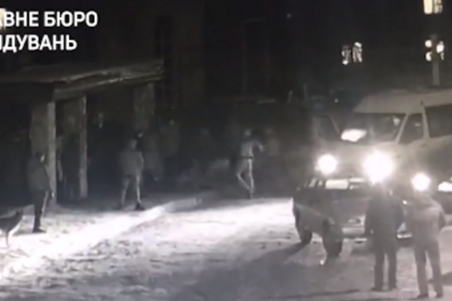 Під Києвом копи чотири години катували чоловіка