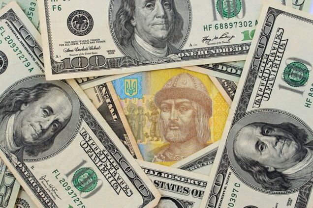 На українців чекає новий курс долара: НБУ опублікував майбутні ціни