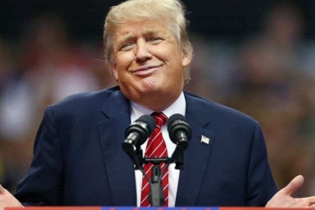 Стрелять в ноги и натравить крокодилов: Трамп оскандалился пытками для мигрантов