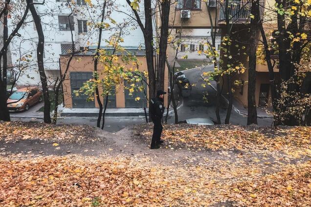 У Києві на території університету культури повісився хлопець