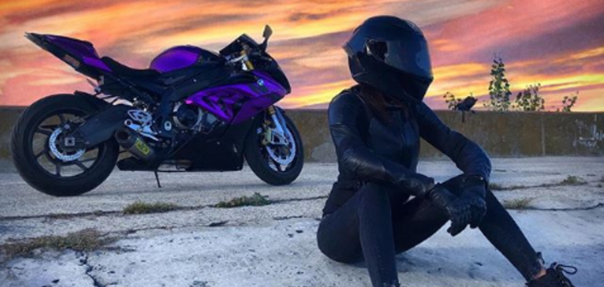 Під Києвом попрощалися із загиблою в ДТП байкеркою