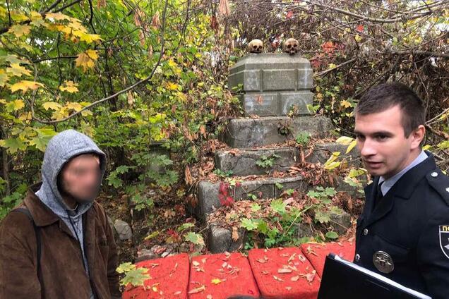 Фото з місця інциденту