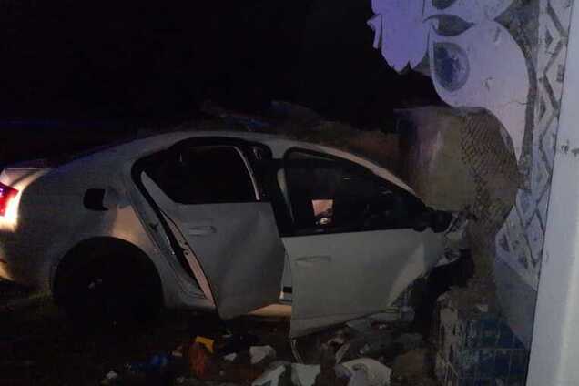 Водія завалило бетоном: під Дніпром сталася смертельна ДТП. Фото