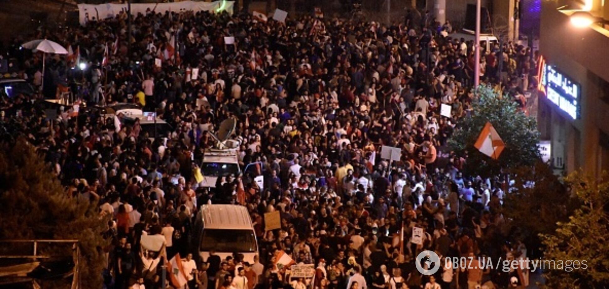 Ливан накрыли многомиллионные протесты