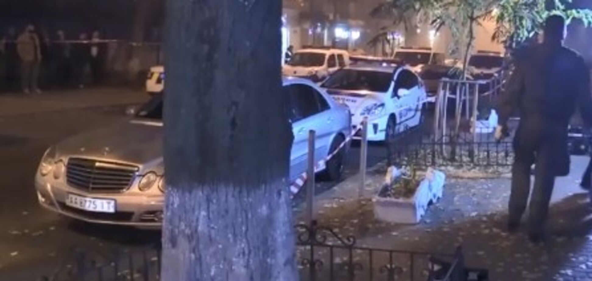 У Києві прогримів смертельний вибух: опубліковано відео з місця трагедії