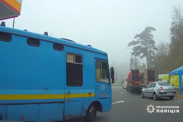 В Киеве на известном рынке поймали 17 нелегальных мигрантов