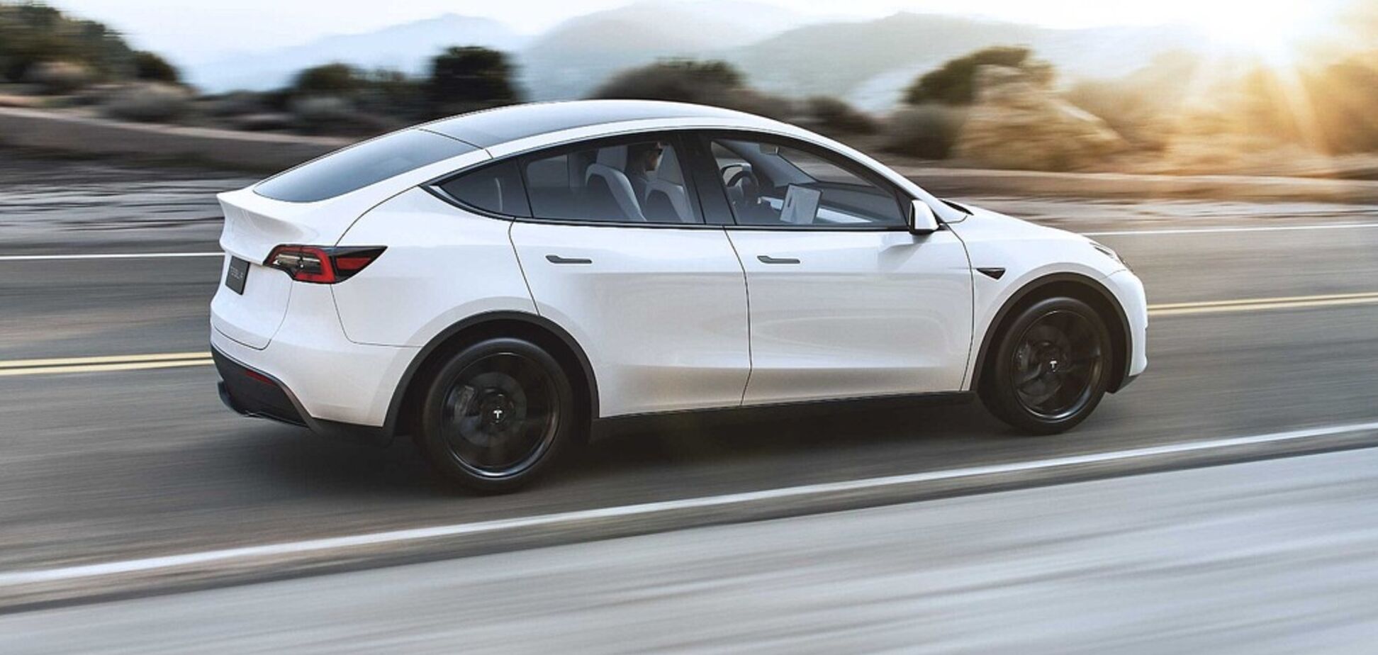 Tesla вдруг решила ускорить выпуск кроссовера Model Y: что случилось