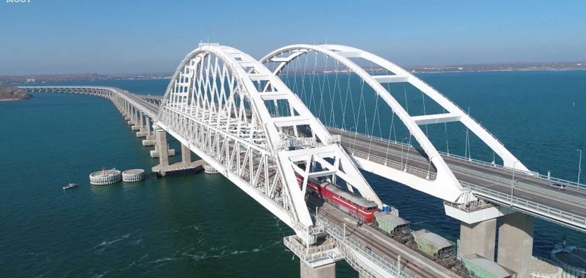 Замечен признак скорого падения Крымского моста: появились фото