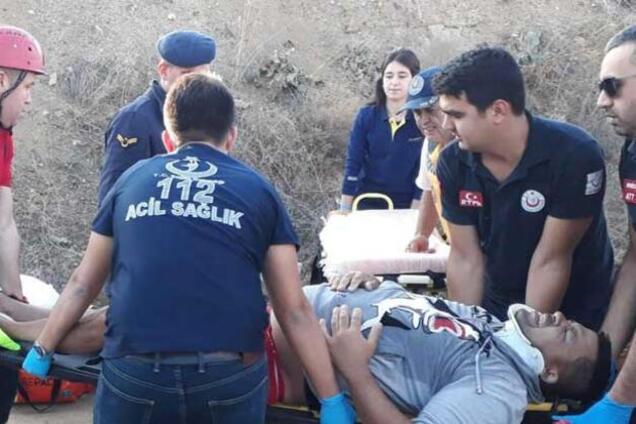 В Турции автобус с украинцами врезался в трактор: много пострадавших. Фото