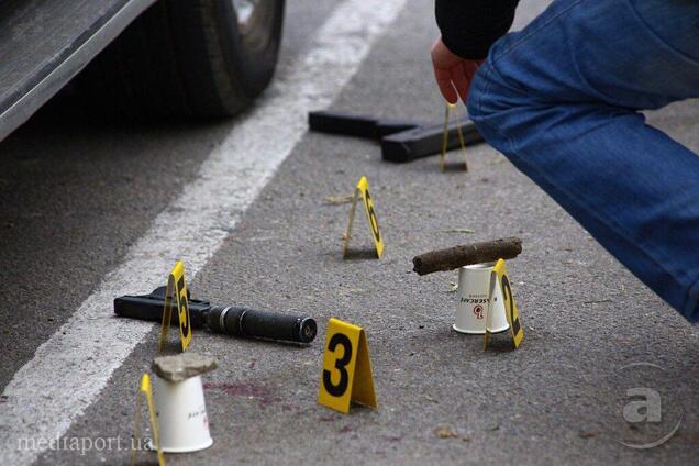 Стрілянина у Харкові: опубліковані перші фото й відео з місця вбивства