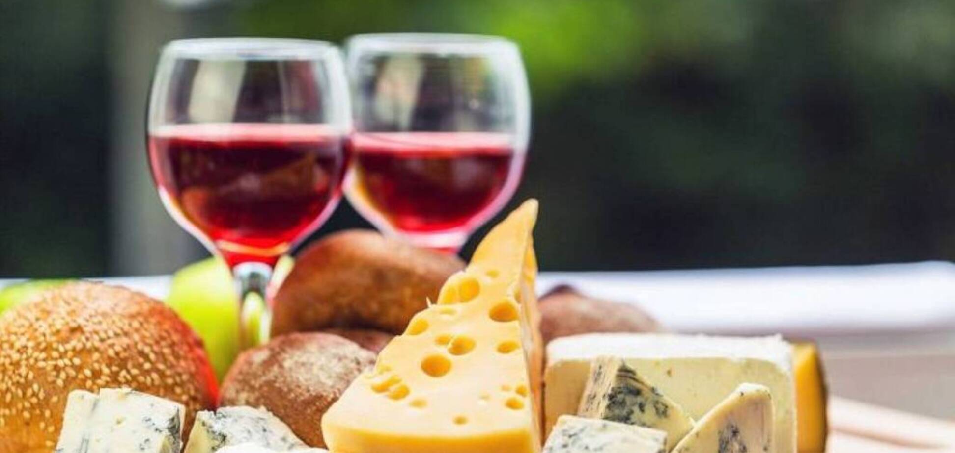 У Дніпрі почався фестиваль вина та сиру