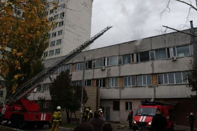 В Киеве вспыхнул пожар в больнице
