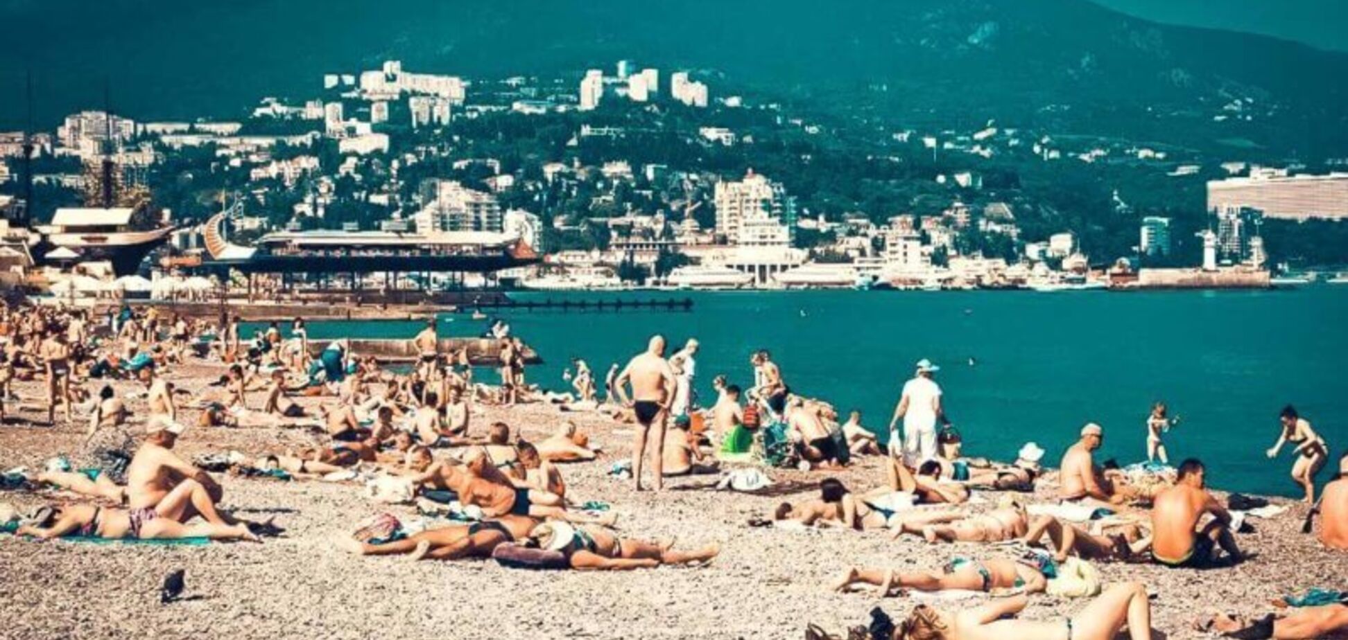 Окупанти осоромилися заявою про забутий туристами Крим