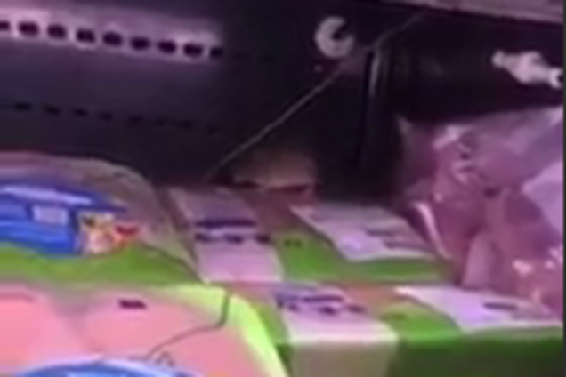 "Миша без цінника!" Під Києвом відомий супермаркет потрапив у скандал