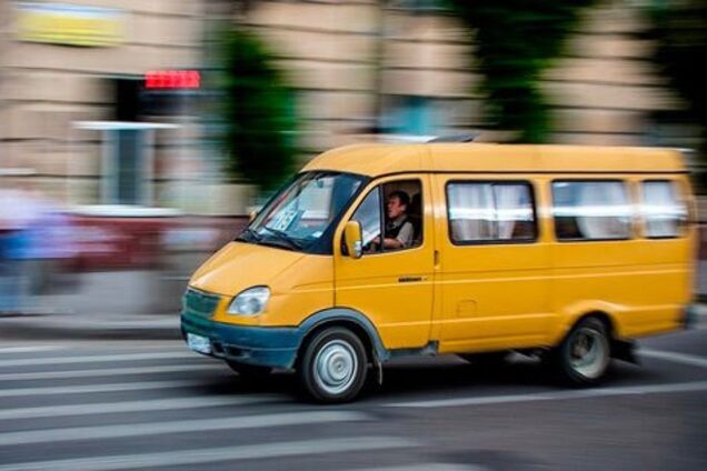 Розширені зіниці й тремтячі руки: у Києві спіймали маршрутника під наркотиками