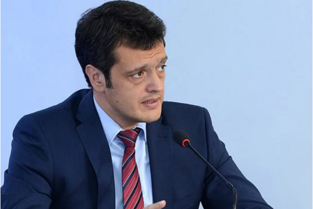 Все законопроекты, подготовленные финансовым комитетом, нужно отозвать и проверить на предмет коррупции - эксперт